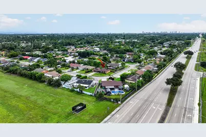 1058 Fernlea Drive, West Palm Beach, FL 33417 - Photo 38
