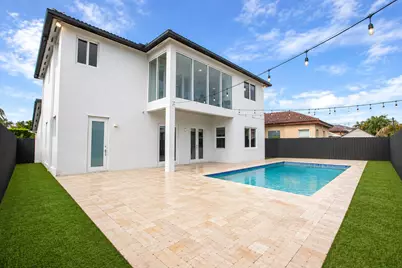 8833 NW 178th Street, Hialeah, FL 33018 - Photo 42