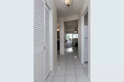 2731 NE 14th Street Causeway #427, Pompano Beach, FL 33062 - Photo 2
