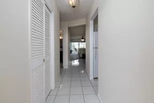 2731 NE 14th St, Pompano Beach, FL 33062 - Photo 2