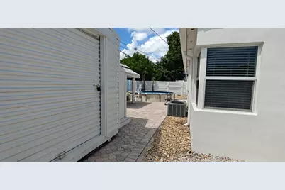 5649 NE 5th Terrace, Oakland Park, FL 33334 - Photo 10