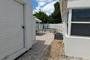 5649 NE 5th Terrace, Oakland Park, FL 33334 - Photo 10