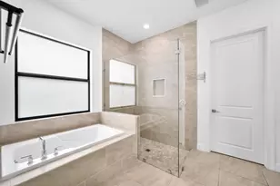 11850 N Baypoint Cir, Parkland, FL 33076 - Photo 22