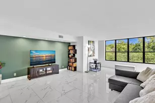 2659 Carambola Cir N, Coconut Creek, FL 33066 - Photo 6