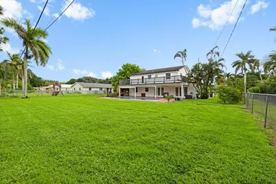 3179 Hoylake Road, Lake Worth, FL 33467 - Photo 44