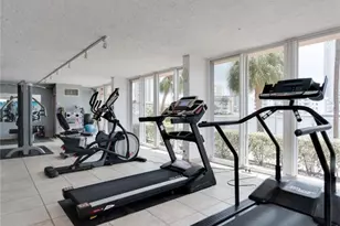 121 Golden Isles Dr, Hallandale Beach, FL 33009 - Photo 22