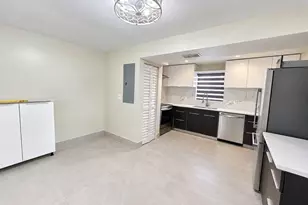 [Address not provided], North Lauderdale, FL 33068 - Photo 2