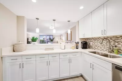 601 N Ocean Boulevard #203, Boca Raton, FL 33432 - Photo 6
