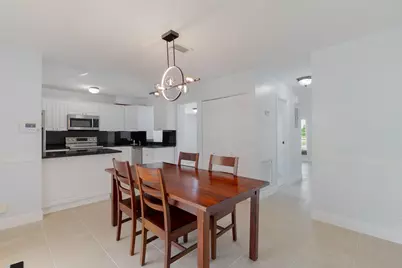 1626 Brier Patch Trail, Wellington, FL 33414 - Photo 10