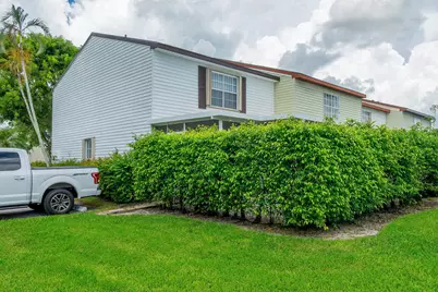 1626 Brier Patch Trail, Wellington, FL 33414 - Photo 26