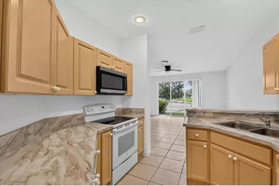 5155 White Oleander, West Palm Beach, FL 33415 - Photo 4