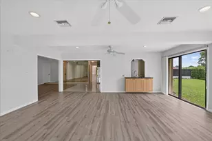 13257 Touchstone Pl, Palm Beach Gardens, FL 33418 - Photo 8