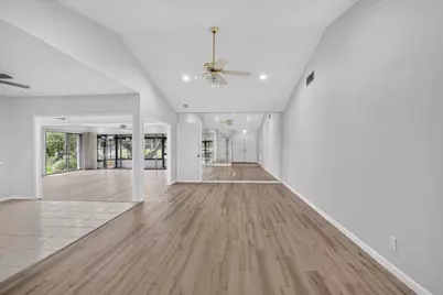 13867 Eastpointe Way, Palm Beach Gardens, FL 33418 - Photo 2
