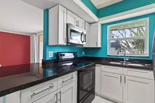 8400 W Sample Rd, Coral Springs, FL 33065 - Photo 4