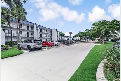 4465 Luxemburg Court #108, Lake Worth, FL 33467 - Photo 2