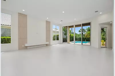 16053 Villa Vizcaya Place, Delray Beach, FL 33446 - Photo 8