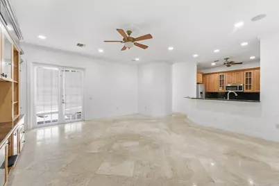 400 NE 8th Avenue, Fort Lauderdale, FL 33301 - Photo 8
