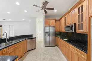 400 NE 8th Ave, Fort Lauderdale, FL 33301 - Photo 14