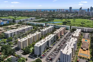 610 NE 12th Ave, Hallandale Beach, FL 33009 - Photo 2