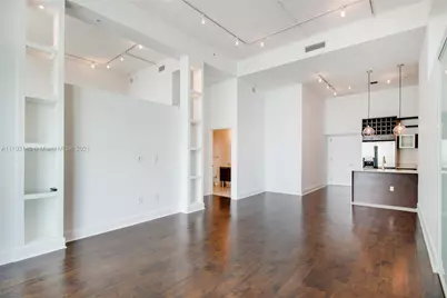 1900 N Bayshore Drive #912, Miami, FL 33132 - Photo 2