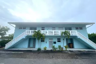 1001 SE 3rd St, Deerfield Beach, FL 33441 - Photo 1