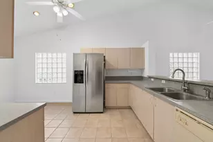 12838 Hampton Lakes Cir, Boynton Beach, FL 33436 - Photo 4