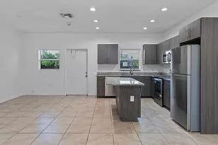 105 2nd St, Lake Park, FL 33403 - Photo 4