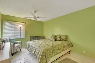 204 Burgundy E, Delray Beach, FL 33484 - Photo 12