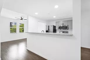 533 NE 3rd Ave, Fort Lauderdale, FL 33301 - Photo 8