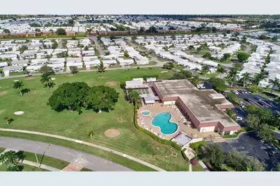 400 SW 8th Place, Boynton Beach, FL 33426 - Photo 46