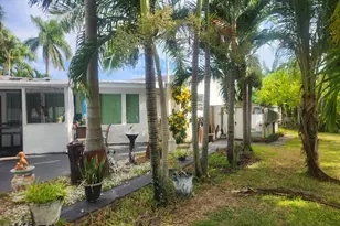225 S Sequoia Dr, West Palm Beach, FL 33409 - Photo 20