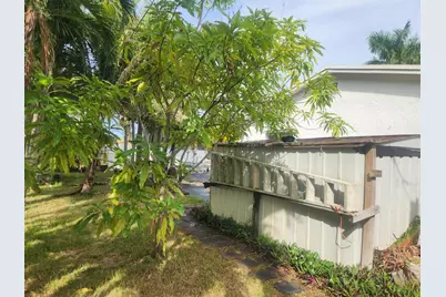 225 S Sequoia Drive, West Palm Beach, FL 33409 - Photo 18