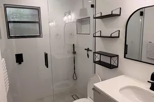 1123 W Prospect Rd, Fort Lauderdale, FL 33309 - Photo 8