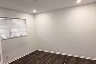 1123 W Prospect Rd, Fort Lauderdale, FL 33309 - Photo 16