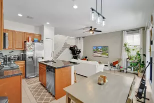 5804 NW 46th Ln, Tamarac, FL 33319 - Photo 12