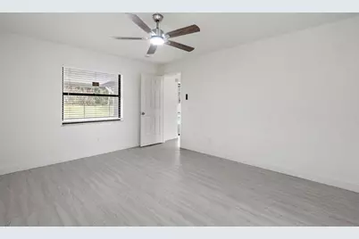 160 SW Grove Avenue, Port Saint Lucie, FL 34983 - Photo 16