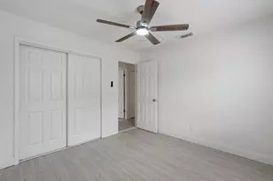160 SW Grove Ave, Port Saint Lucie, FL 34983 - Photo 22