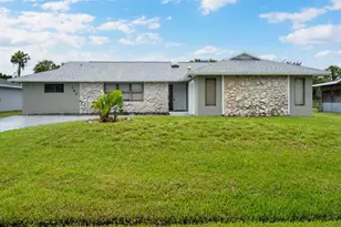 160 SW Grove Ave, Port Saint Lucie, FL 34983 - Photo 1