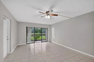1002 Green Pine Boulevard #C1, West Palm Beach, FL 33409 - Photo 6