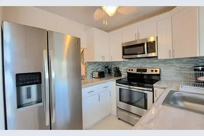 1445 SE 15th Court #202, Deerfield Beach, FL 33441 - Photo 2