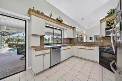 4842 SW Bimini Circle N, Palm City, FL 34990 - Photo 12