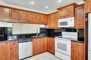 6372 Boca Cir, Boca Raton, FL 33433 - Photo 6