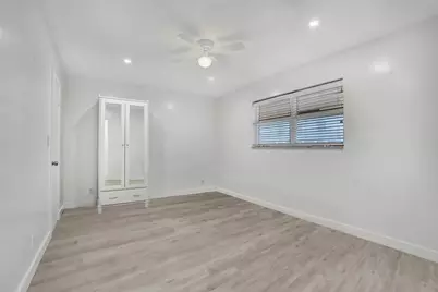 2862 NE 32nd Street #13, Fort Lauderdale, FL 33306 - Photo 14