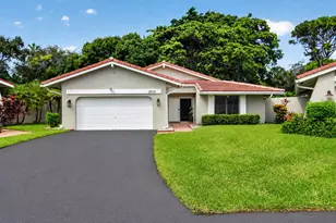 2834 Deer Creek Kelly Brooke Ln, Deerfield Beach, FL 33442 - Photo 1