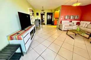 3058 Cambridge C, Deerfield Beach, FL 33442 - Photo 6