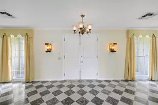 8 Country Rd W, Boynton Beach, FL 33436 - Photo 4