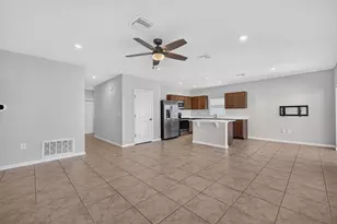 501 Cherimoya St, Fort Pierce, FL 34981 - Photo 6