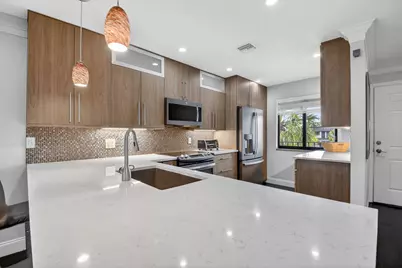 4290 Deste Court #303, Lake Worth, FL 33467 - Photo 14