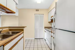 3985 W McNab Rd, Pompano Beach, FL 33069 - Photo 10