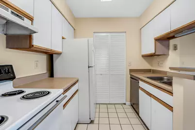 3985 W McNab Road #A108, Pompano Beach, FL 33069 - Photo 8